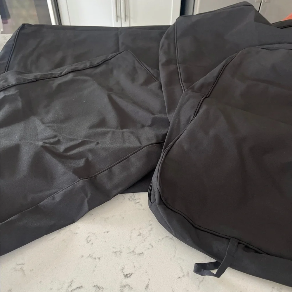 New 2 seater 4 black cushion covers